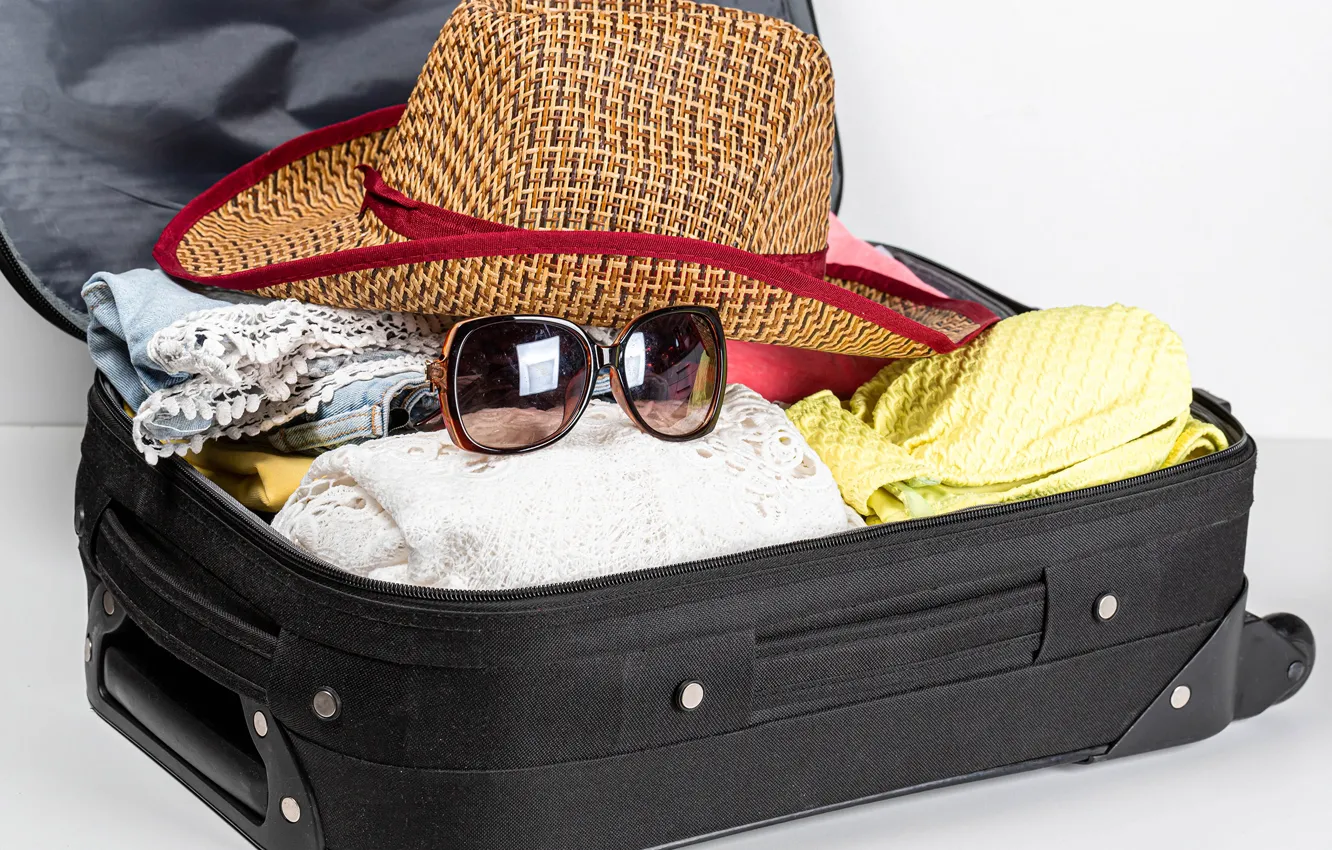 Фото обои отдых, одежда, шляпа, очки, чемодан