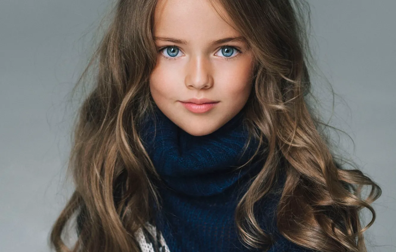 Фото обои модель, портрет, девочка, свитер, юная, Кристина Пименова