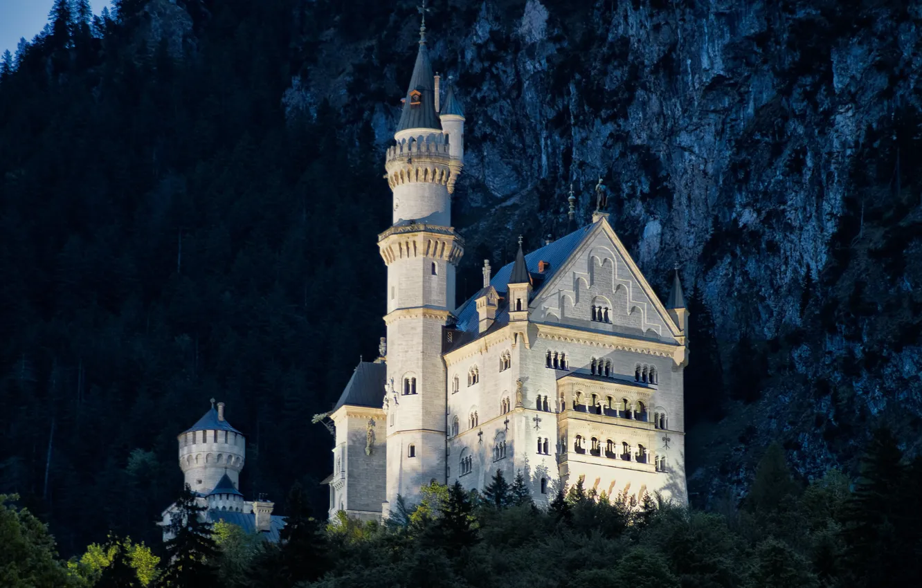 Фото обои пейзаж, горы, природа, замок, вечер, Германия, Бавария, Нойшванштайн