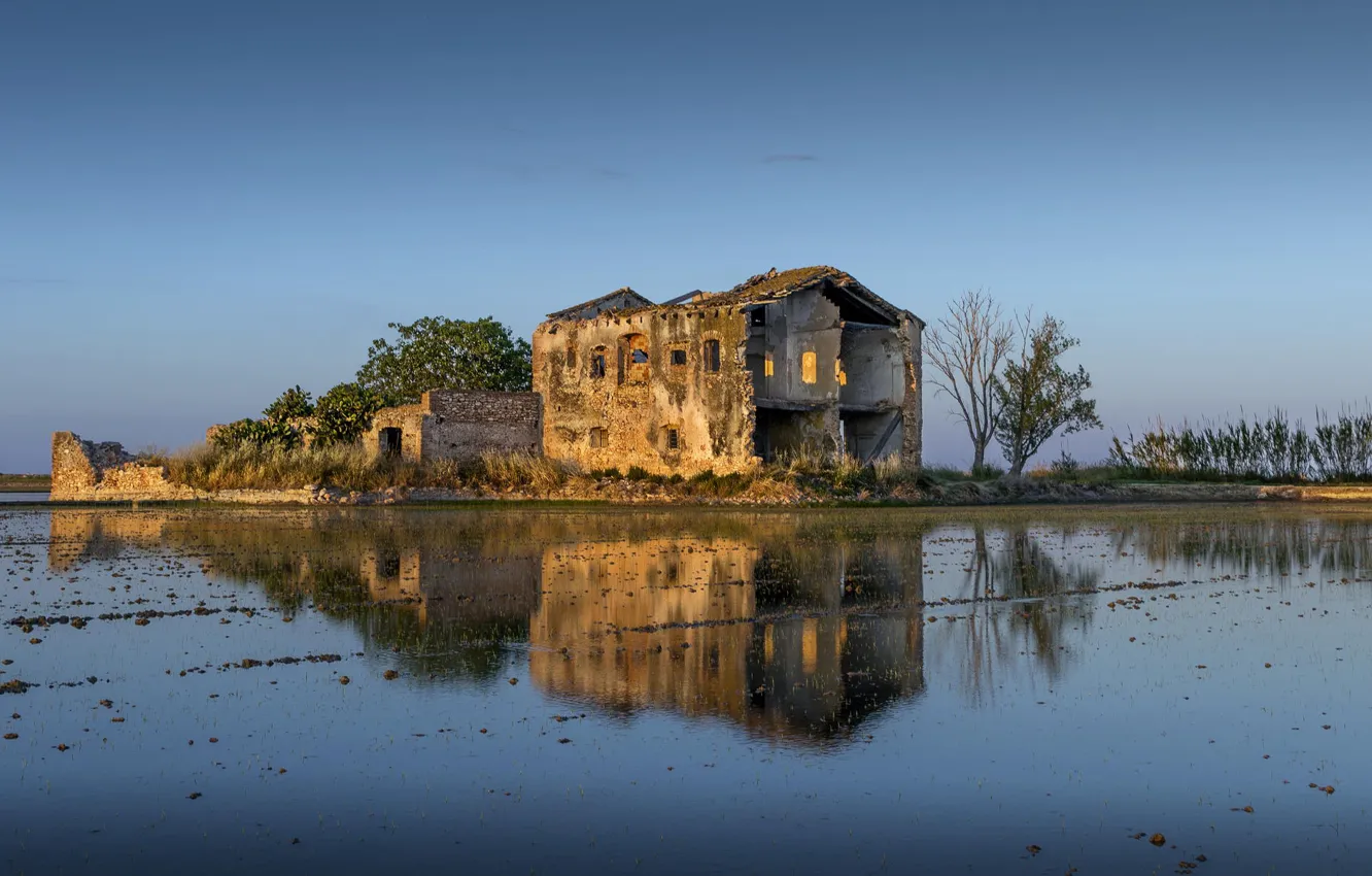 Фото обои вода, дом, отражение, руины