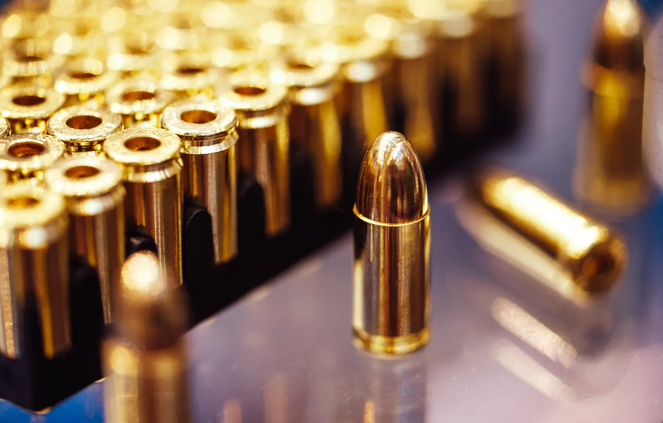 Фото обои metal, bullets, 9 mm