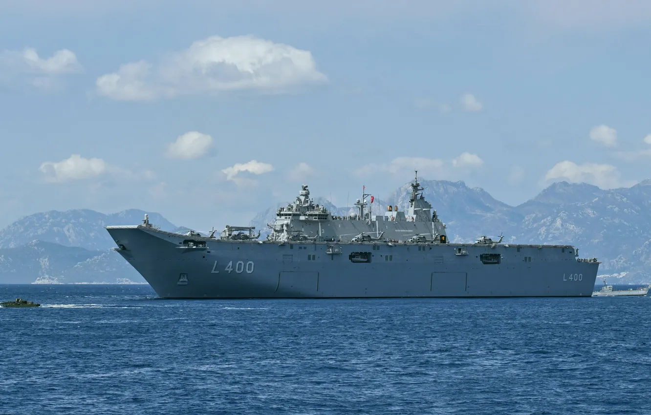Фото обои Турция, УДК, TCG Anadolu, L 400