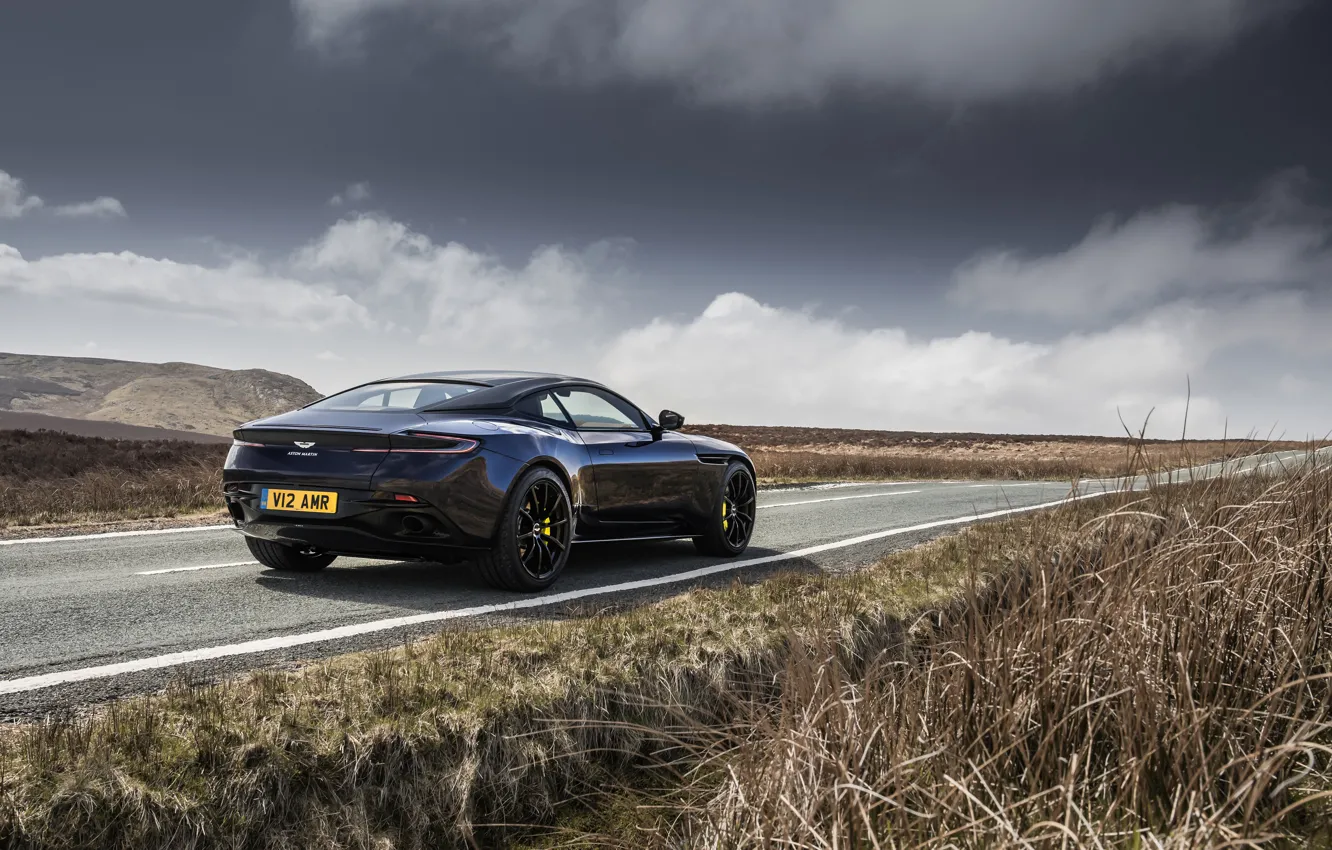 Фото обои Aston Martin, вид сзади, 2018, DB11, AMR