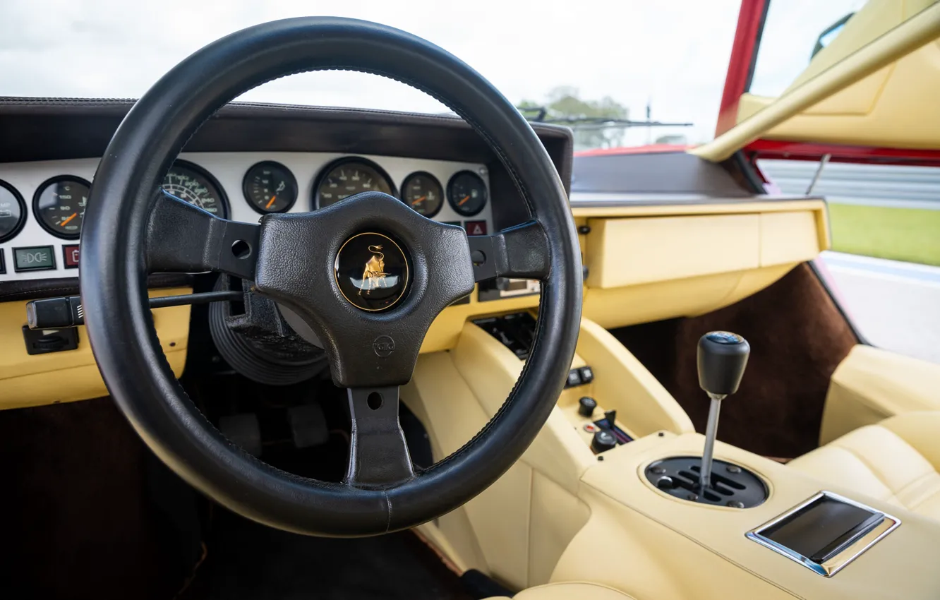 Фото обои Lamborghini, logo, lambo, Countach, steering wheel, LP5000 S, Lamborghini Countach LP500 S