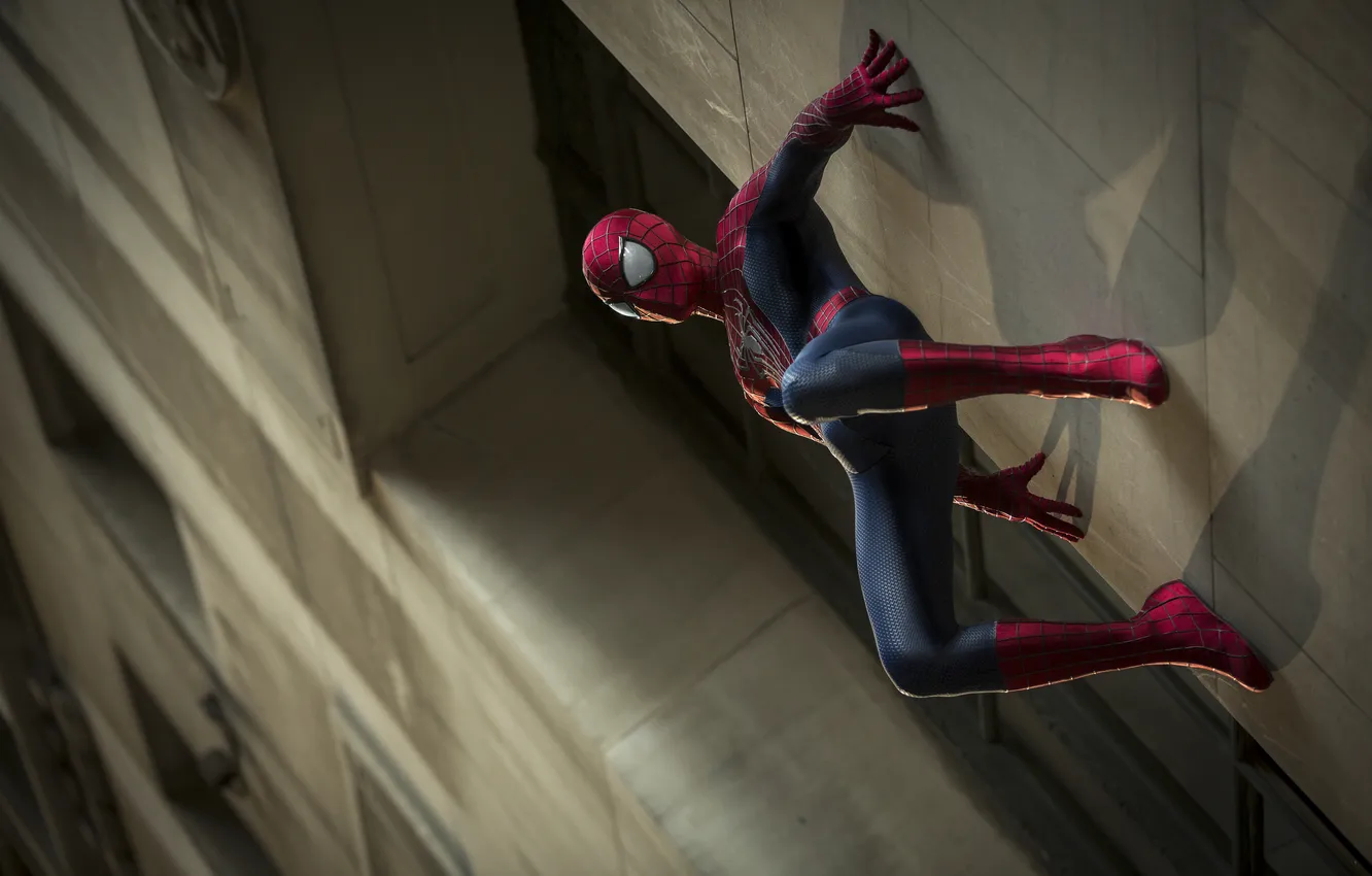 Фото обои стена, здания, паук, Новый Человек-паук 2, The Amazing Spider-Man 2