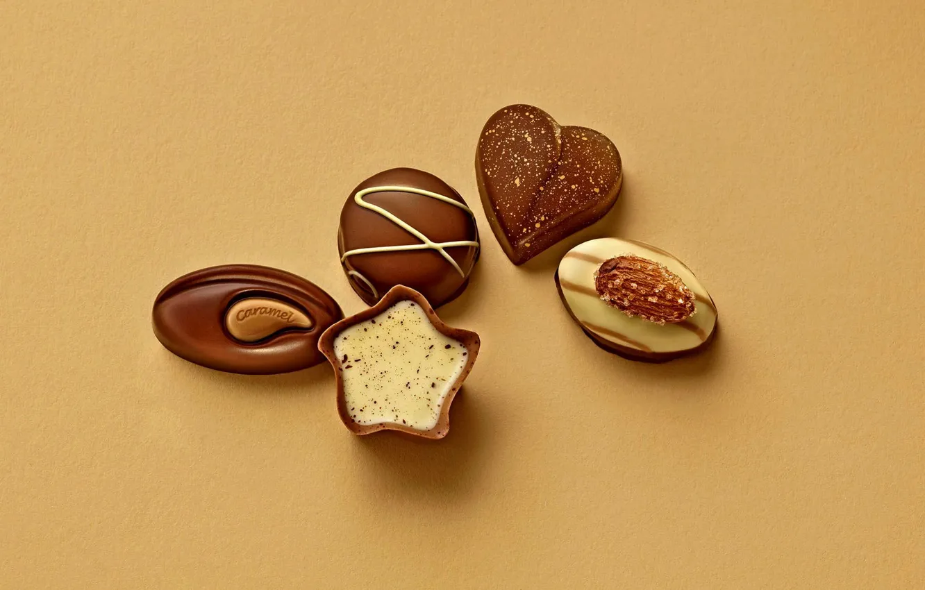Фото обои сердце, шоколад, конфеты, крем, миндаль, chocolate, карамель, cream