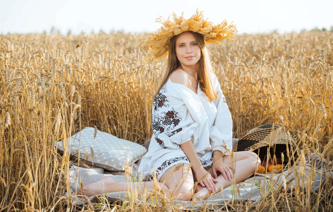 Фото обои long hair, field, nature, sexy woman, countryside, maiden, posing, white dress