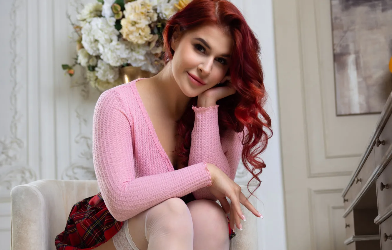 Фото обои cleavage, model, redhead, nylons, gorgeous, photoshoot, posing, busty
