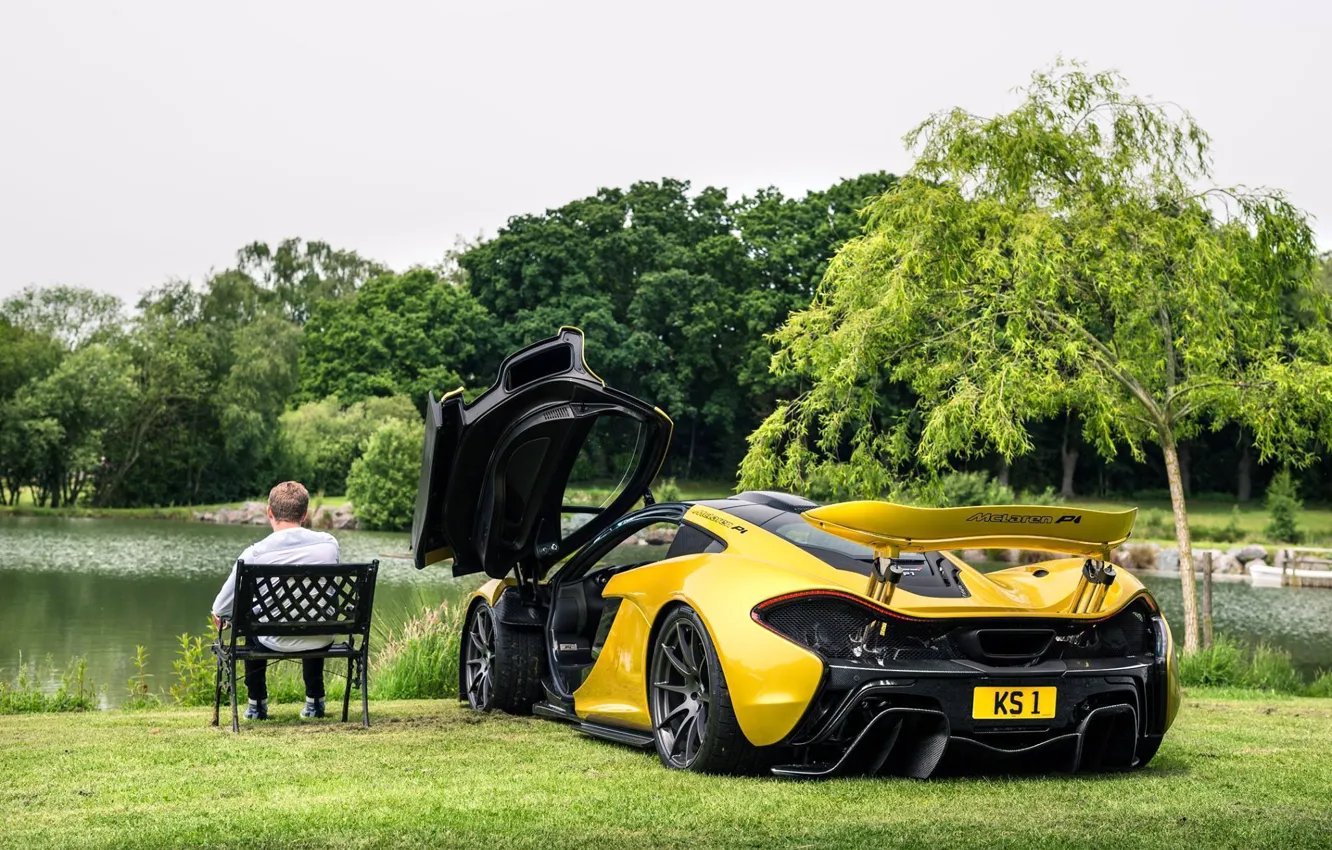 Фото обои озеро, суперкар, McLaren P1