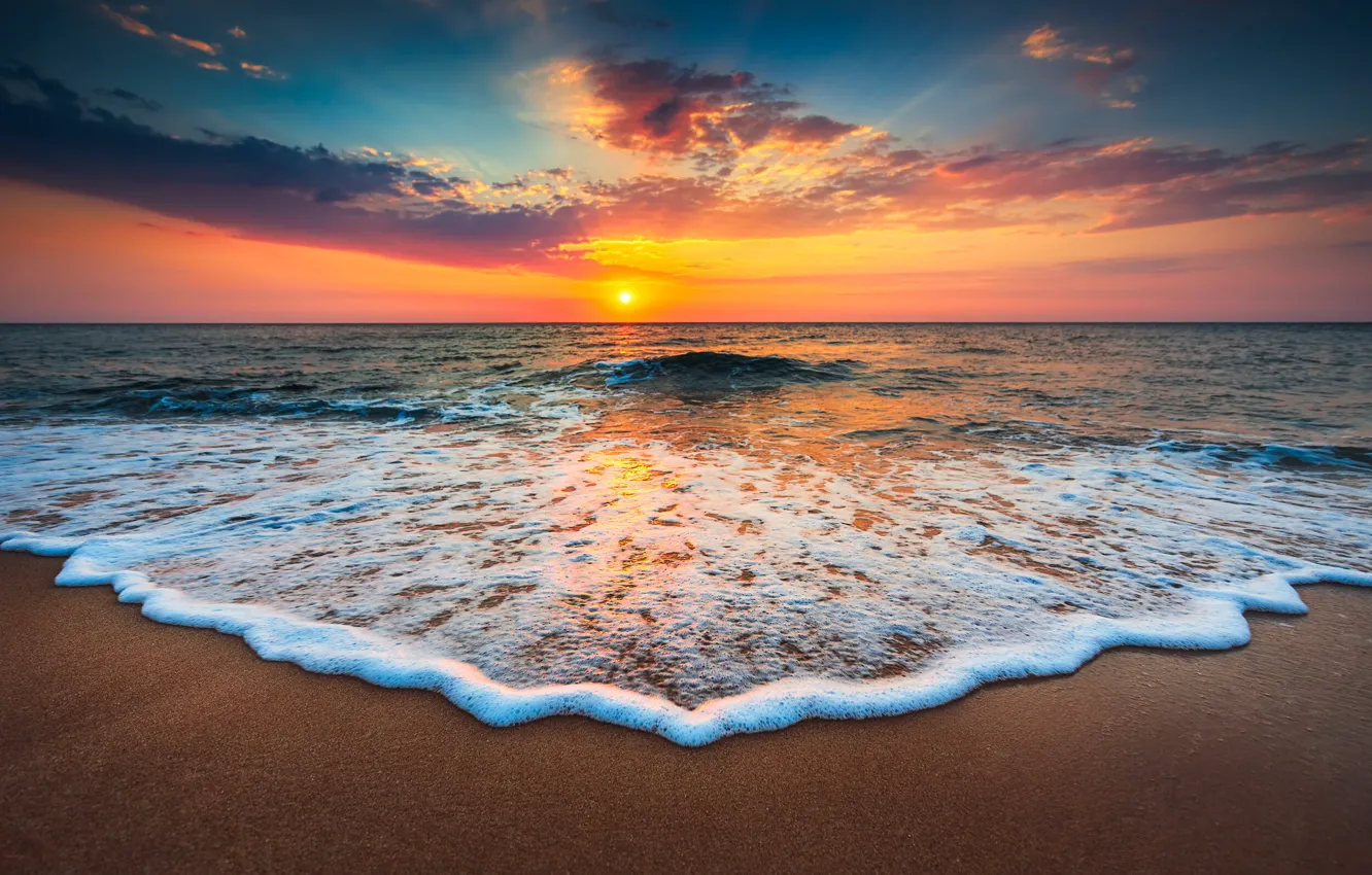 Фото обои море, пляж, солнце, закат, берег, прибой