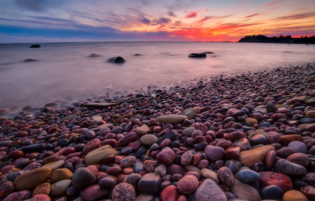 Фото обои море, пляж, небо, облака, пейзаж, закат, природа, камни