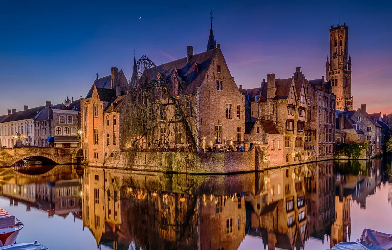 Фото обои ночь, мост, огни, отражение, дома, канал, Бельгия, Брюгге