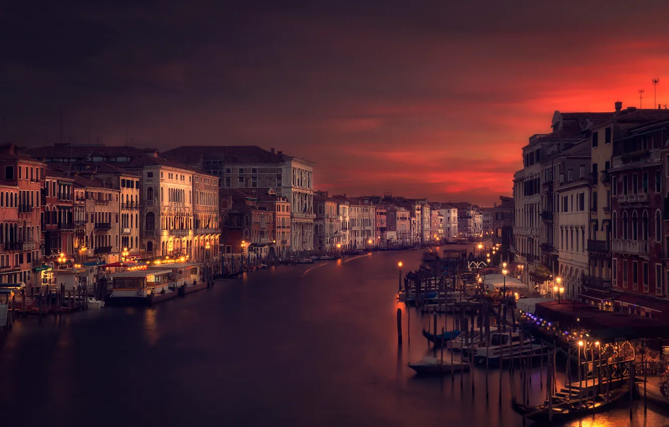 Фото обои огни, дома, канал