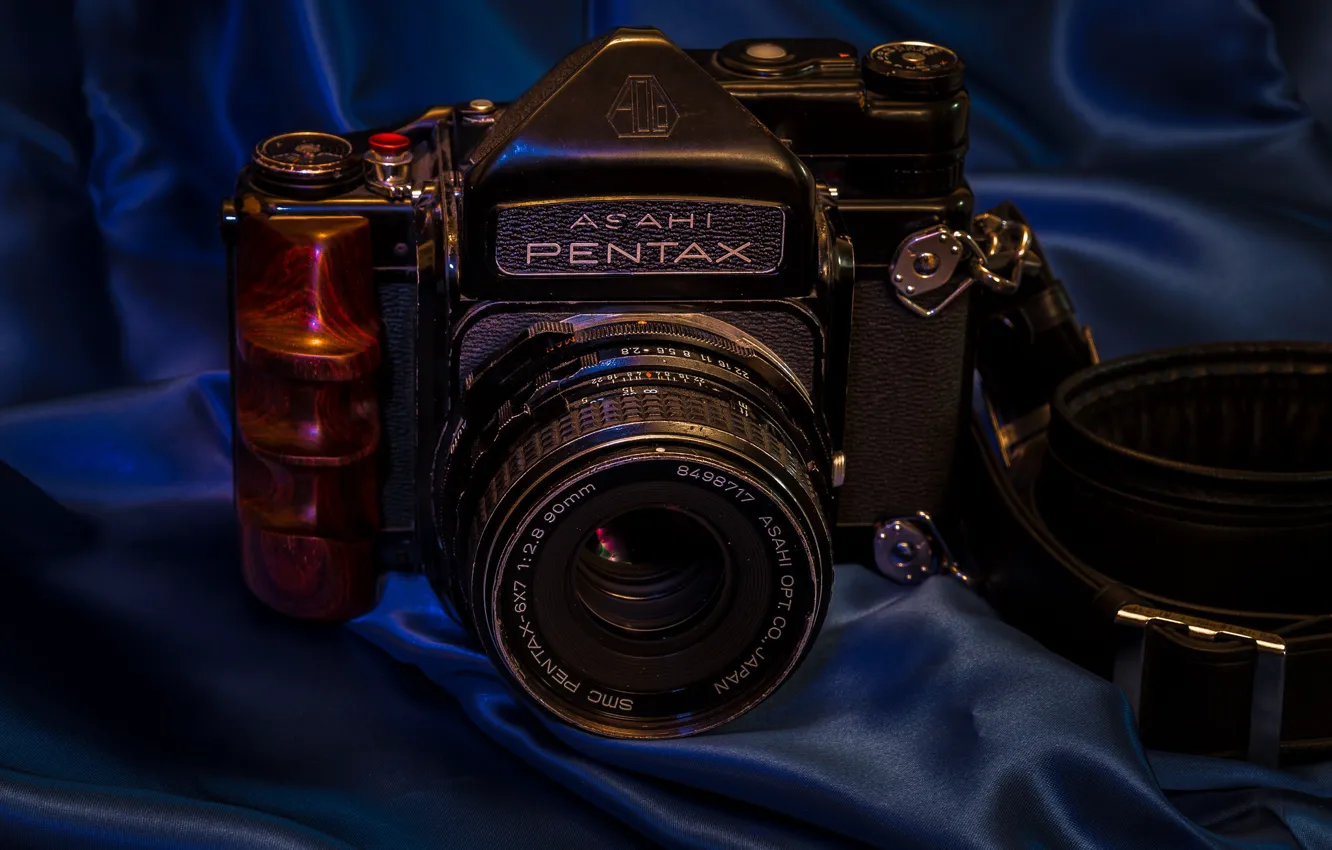 Фото обои фон, фотоаппарат, Pentax 67