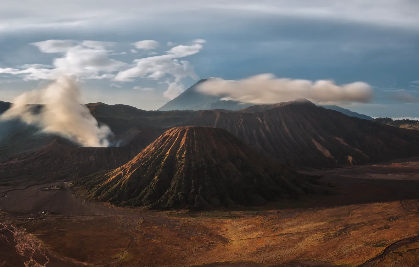 Фото обои горы, склоны, остров, вулкан, Индонезия, вулканы, Бромо, Ява