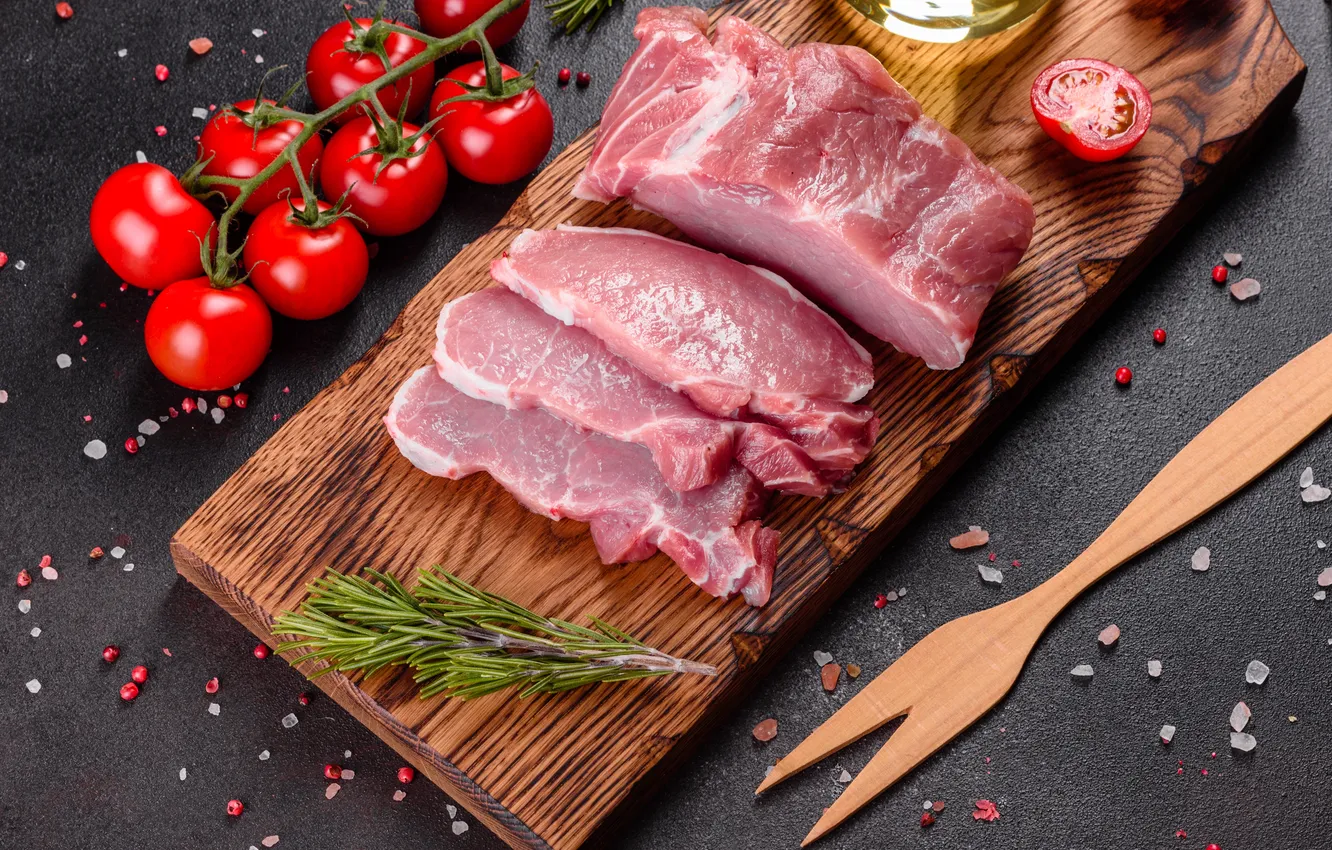 Фото обои bloody, board, butcher, closeup, chop, barbecue, cooking, beef