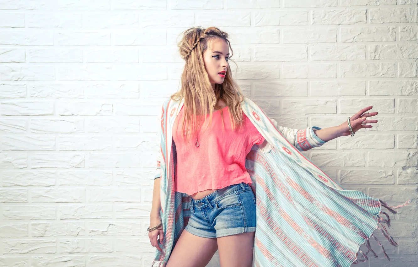 Фото обои girl, fashion, freedom, cool, clothing, female, gypsy, hippie