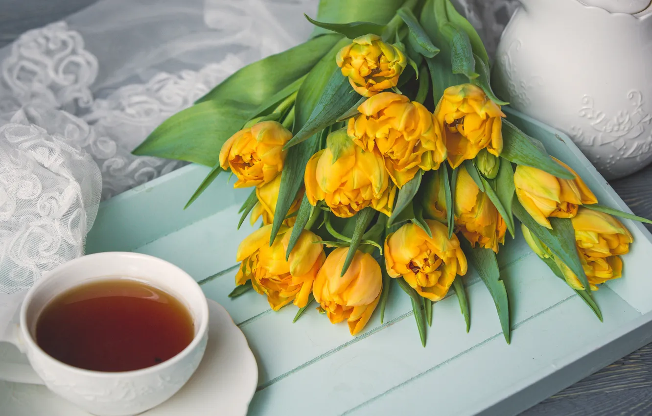 Фото обои чай, букет, чашка, тюльпаны, поднос, романтический, Azerbaijan Stockers