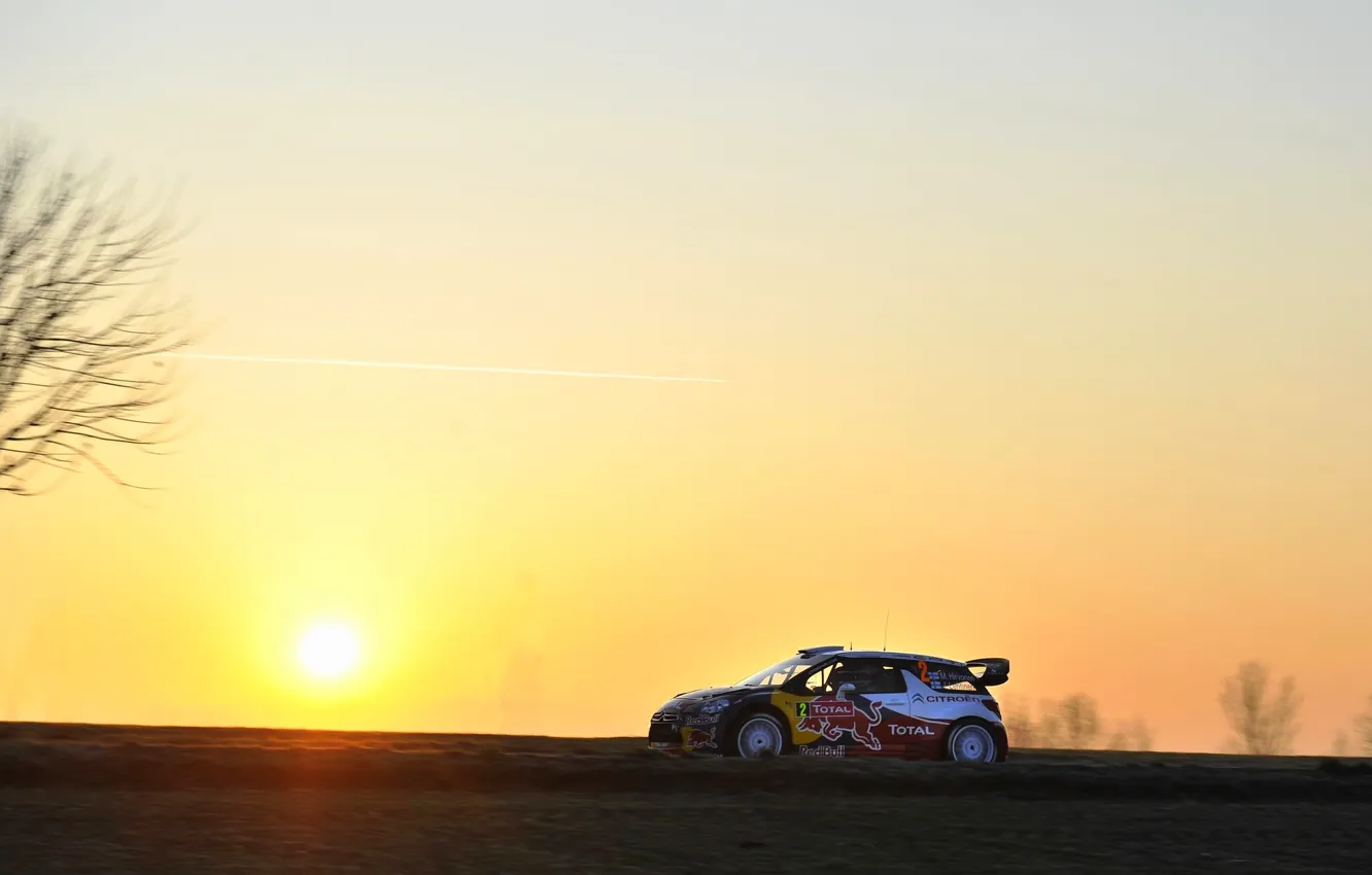 Фото обои Закат, Солнце, Небо, Ситроен, Грязь, Citroen, DS3, WRC
