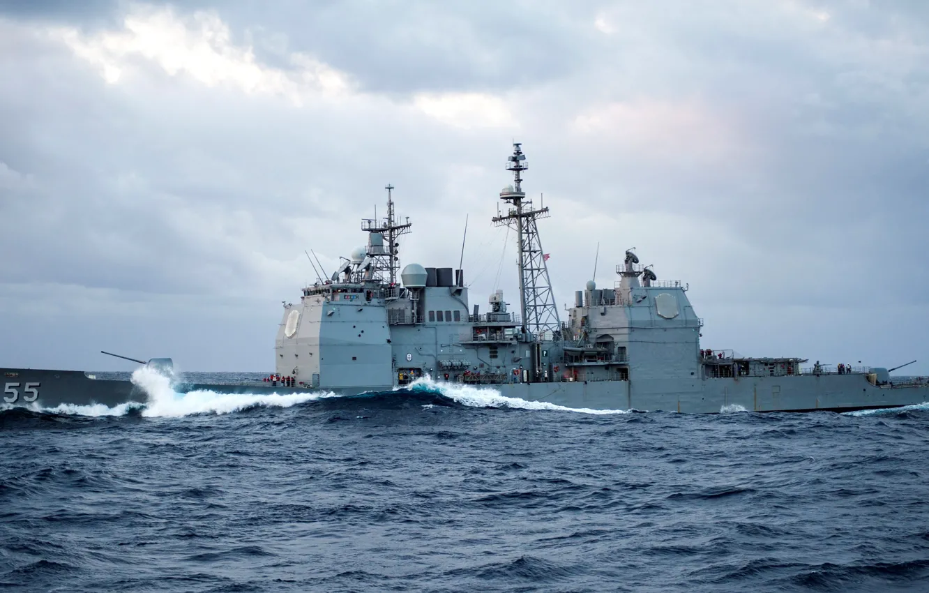 Фото обои море, волны, брызги, ВМФ США, ракетный крейсер, типа «Тиконде́рога», &ampquot;Leyte Gulf&ampquot;, &ampquot;Лейте Галф&ampquot; (CG-55)
