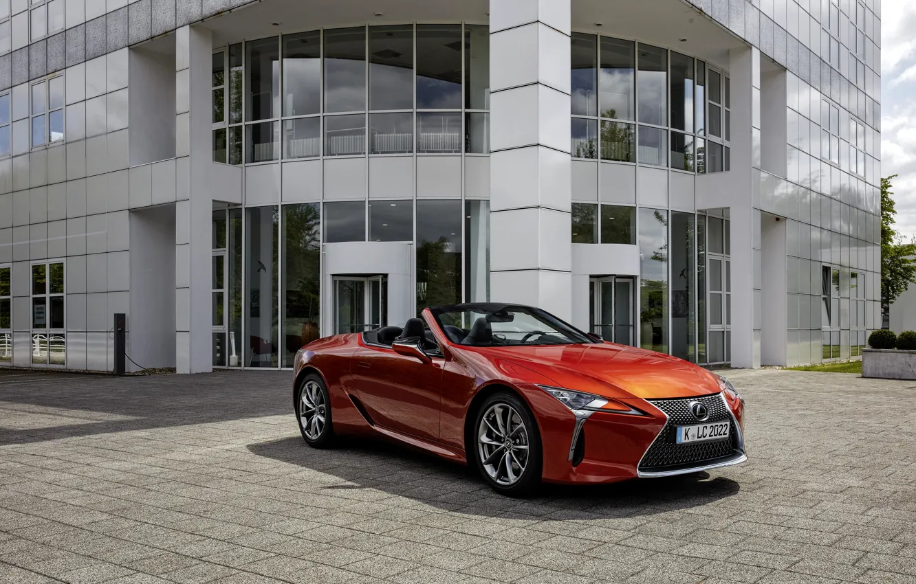 Фото обои здание, Lexus, кабриолет, 2021, LC 500 Convertible