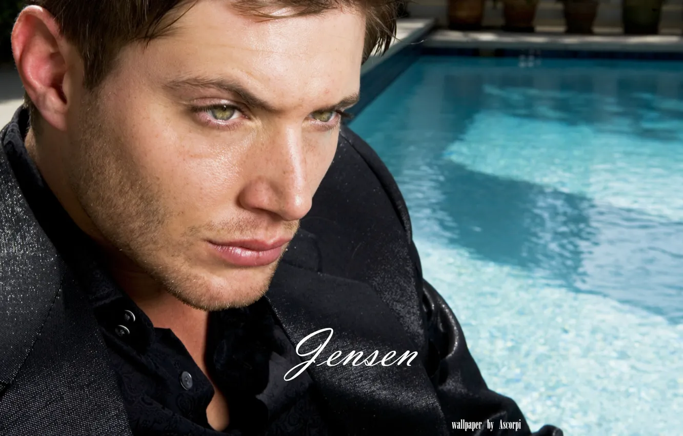 Фото обои вода, чёрный, бассейн, мужчина, эклз, jensen, ackles, дженсен