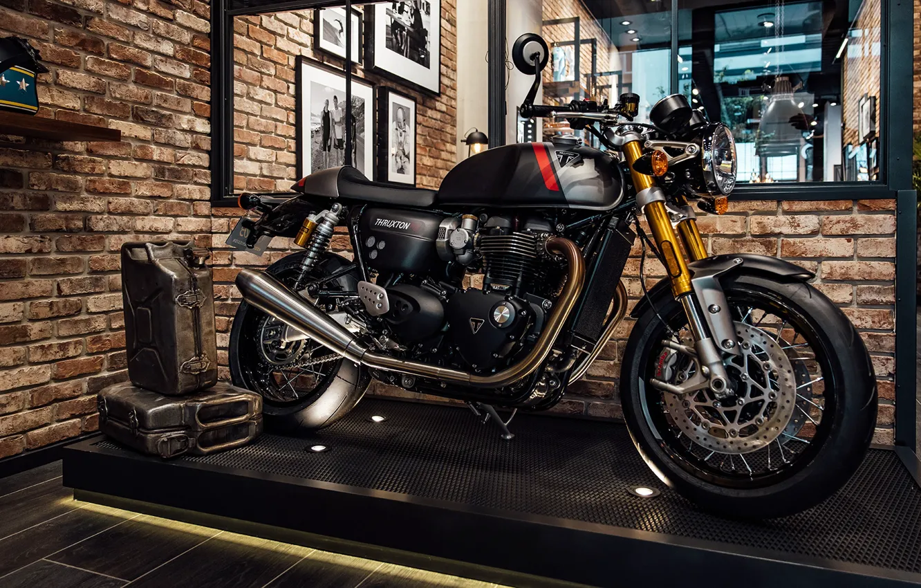 Фото обои Triumph, Truxton