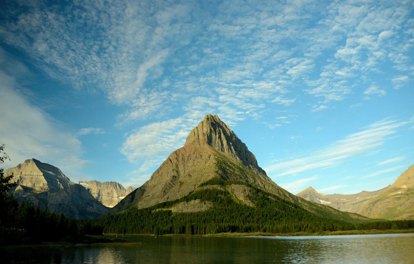 Фото обои США, Glacier National Park, штат Монтана, Клементс горы, озеро Swiftcurrent