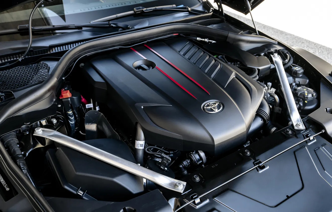 Фото обои купе, Toyota, Supra, sport car, спортивный автомобиль, под капотом, задний привод, 2025