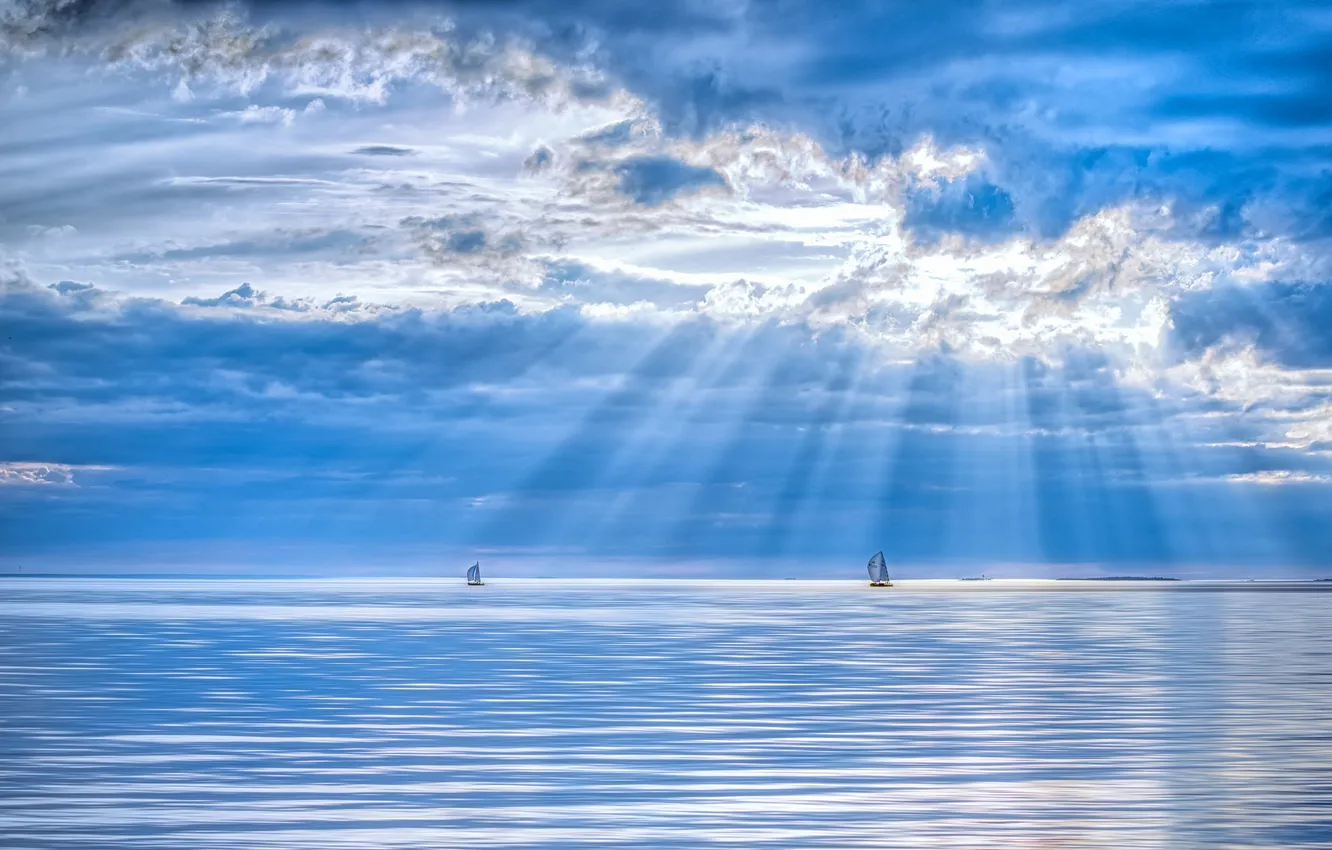 Фото обои море, небо, лодки