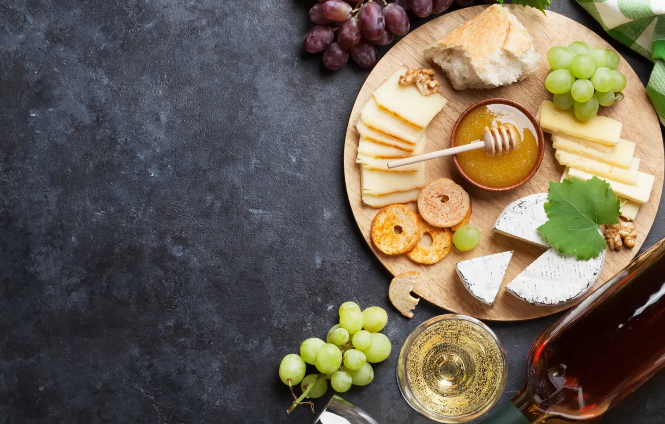 Фото обои вино, сыр, мед, хлеб, виноград