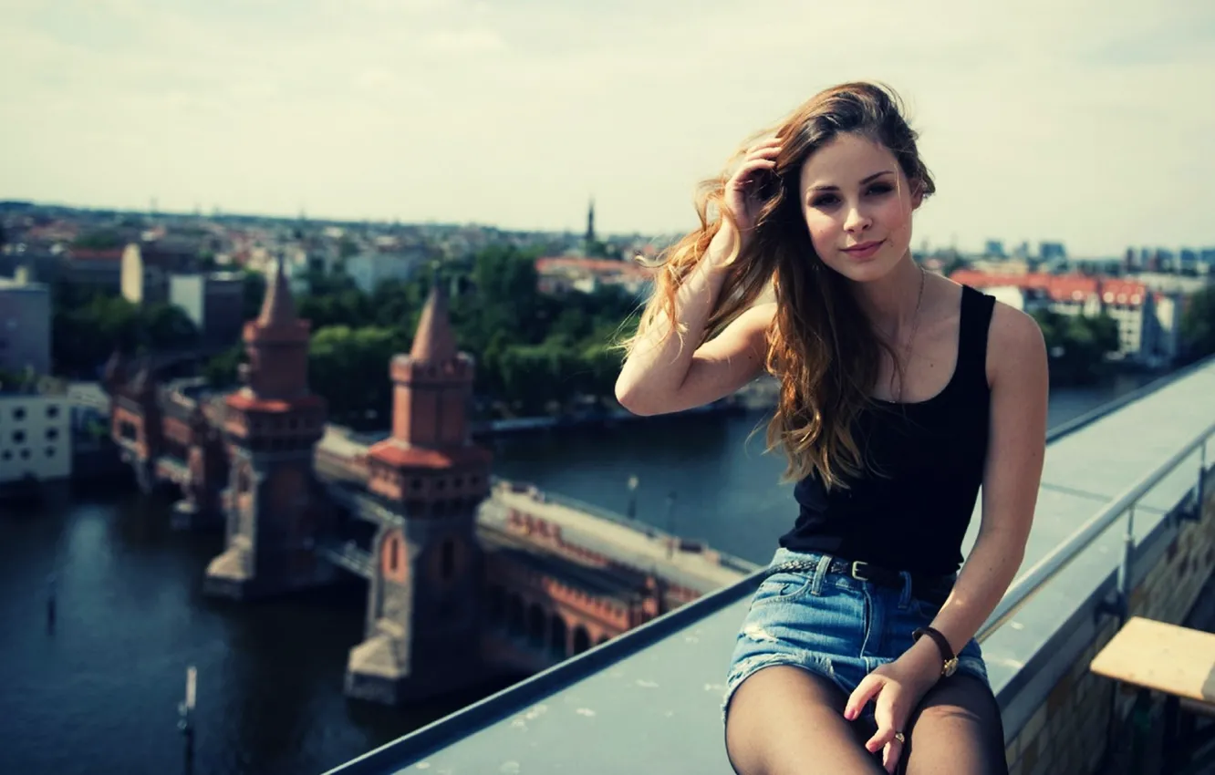 Фото обои German, women, singer, brunette, sitting, Lena Meyer-Landrut, women outdoors