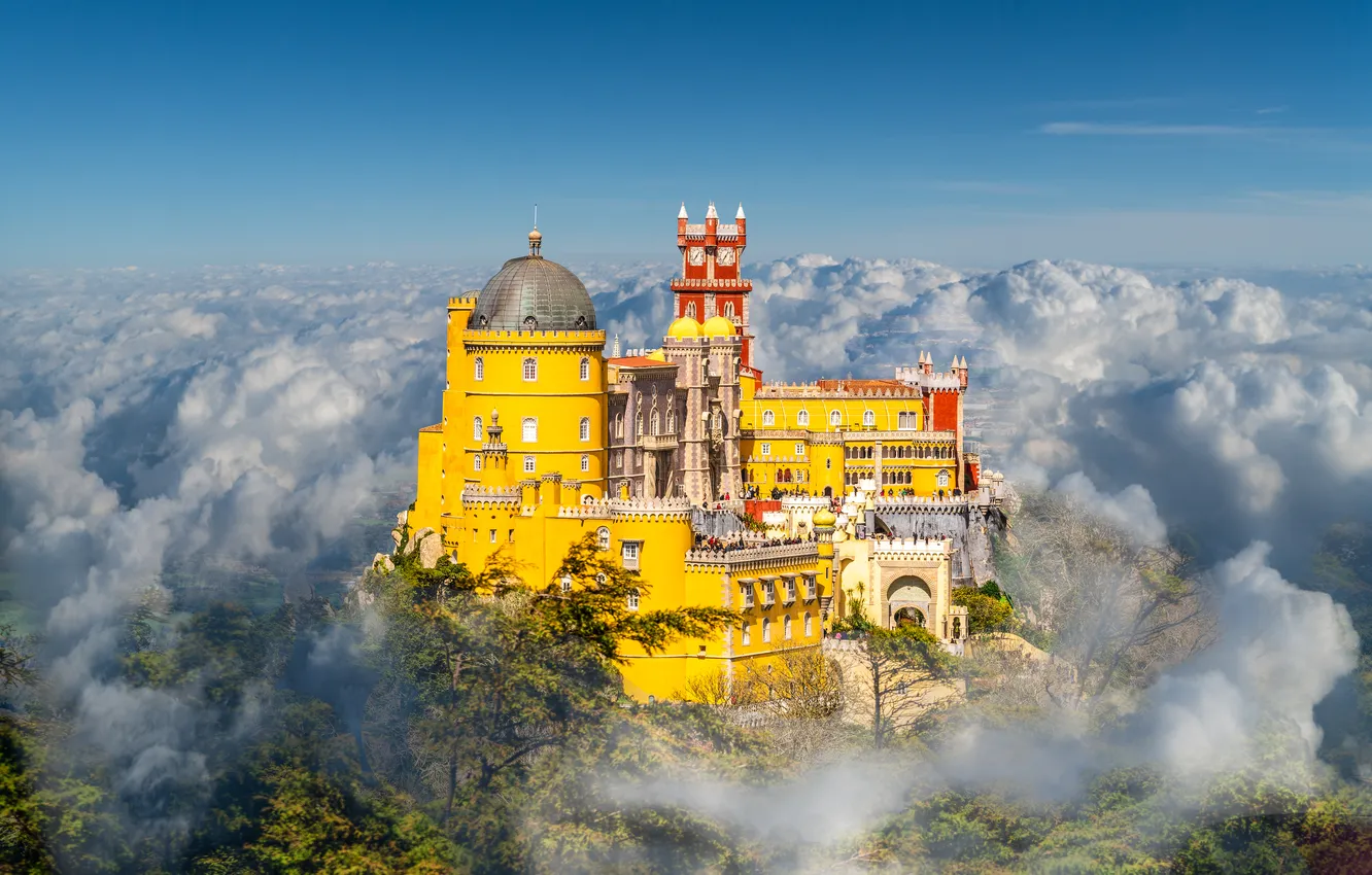 Фото обои sky, mountains, clouds, castle, Portugal, palace, Lisbon, National Palace of Pena