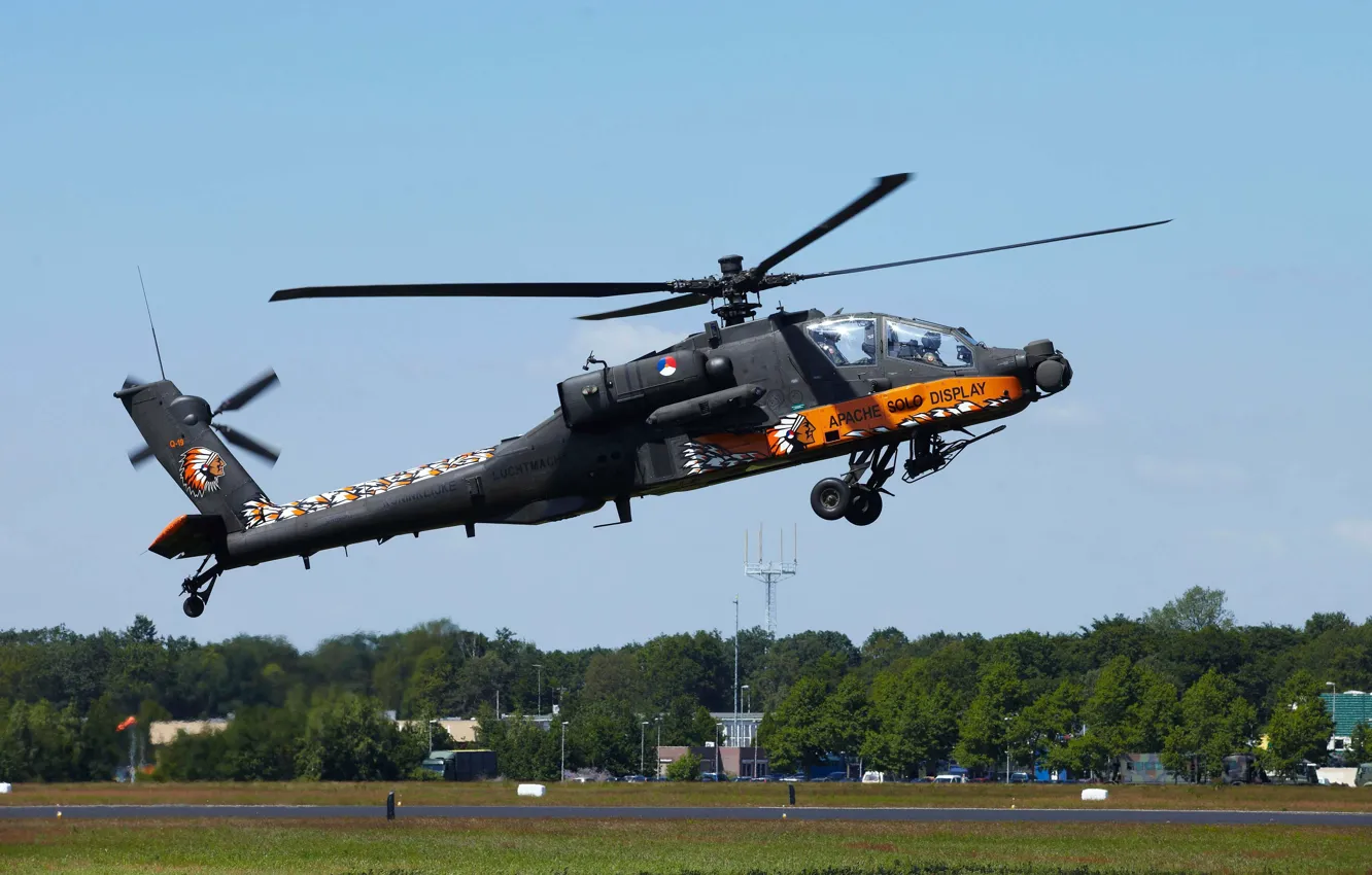 Фото обои вертолет, боевой, Apache, ударный, AH-64, основной, эксплуатируется, с середины 1980-х г.