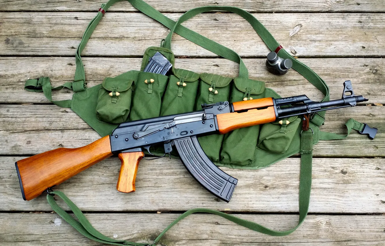 Фото обои автомат, AK-47, Калаш
