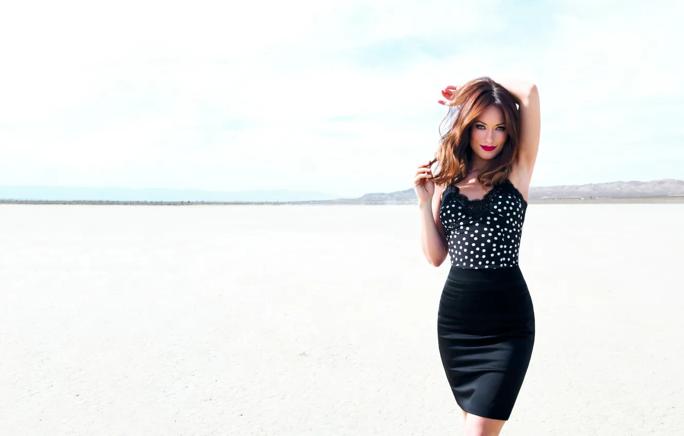 Фото обои girl, Olivia Wilde, fashion, dress, model, beauty, women, brunette