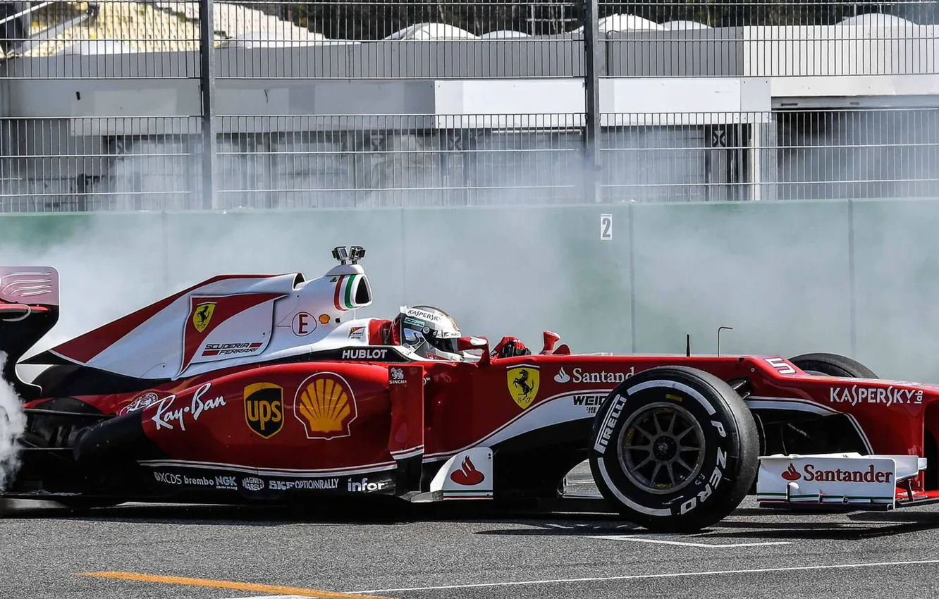 Фото обои дым, Ferrari, Formula 1, Vettel, F1