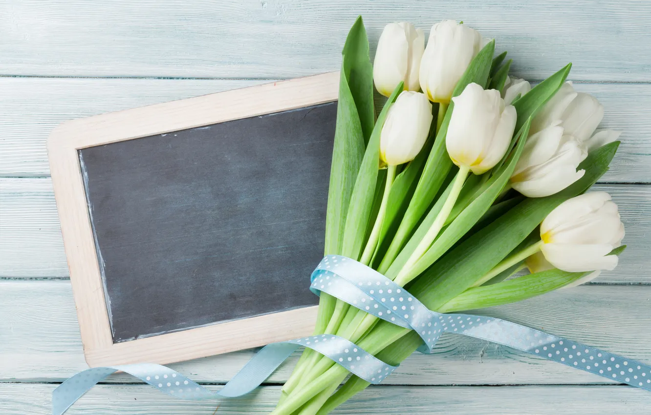 Фото обои цветы, букет, тюльпаны, white, wood, flowers, tulips, открытка