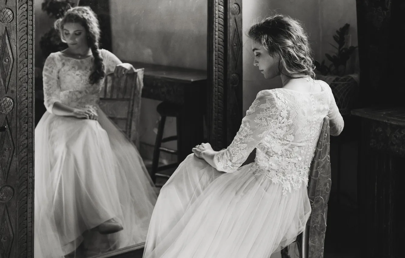 Фото обои девушка, отражение, зеркало, невеста, белое платье