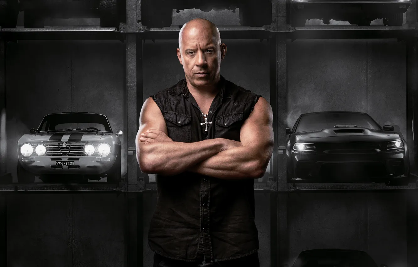Фото обои авто, фон, Вин Дизель, боевик, постер, Vin Diesel, свет фар, Dominic Toretto