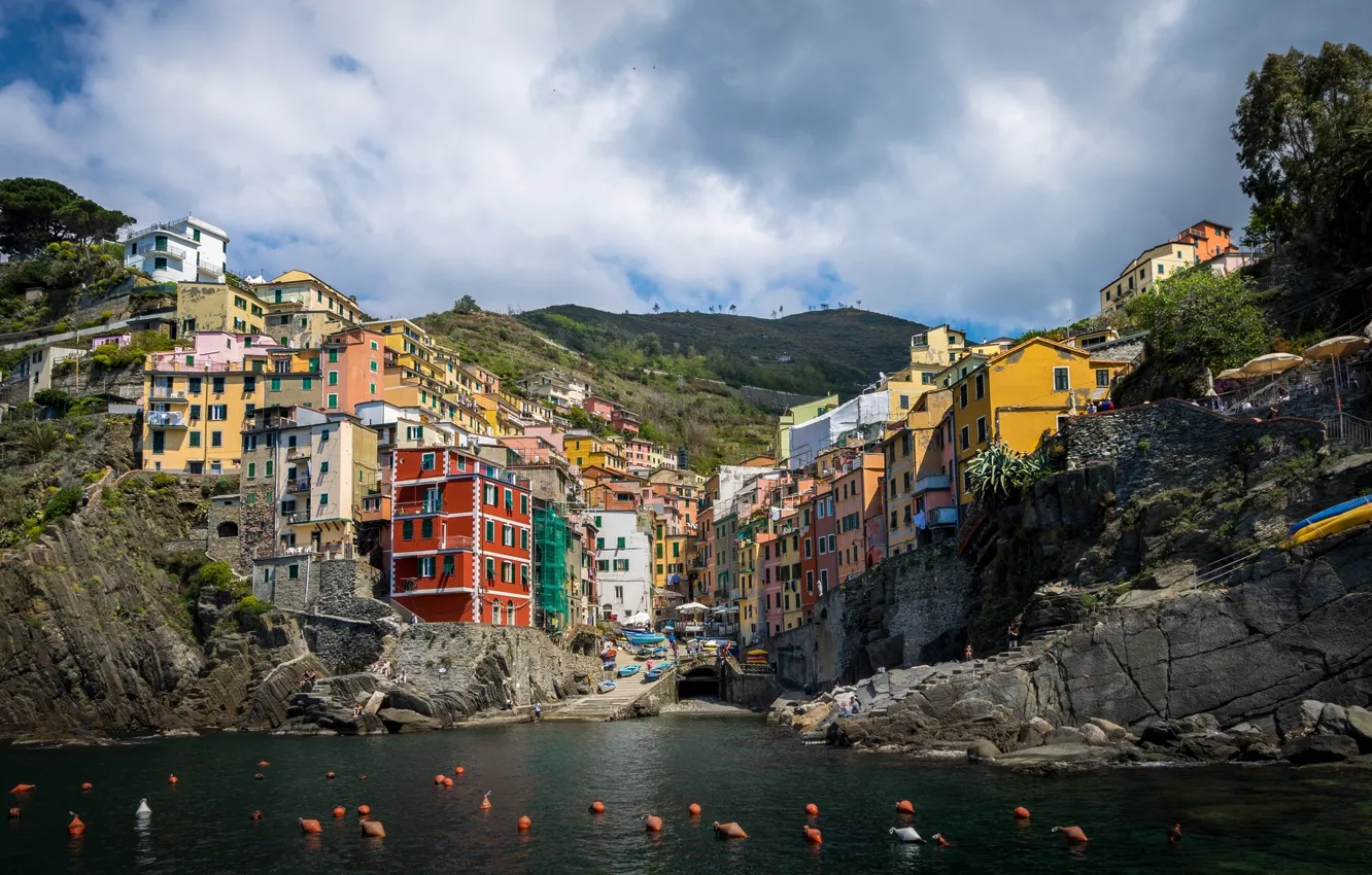 Фото обои море, побережье, здания, Италия, Italy, Лигурийское море, Riomaggiore, буи