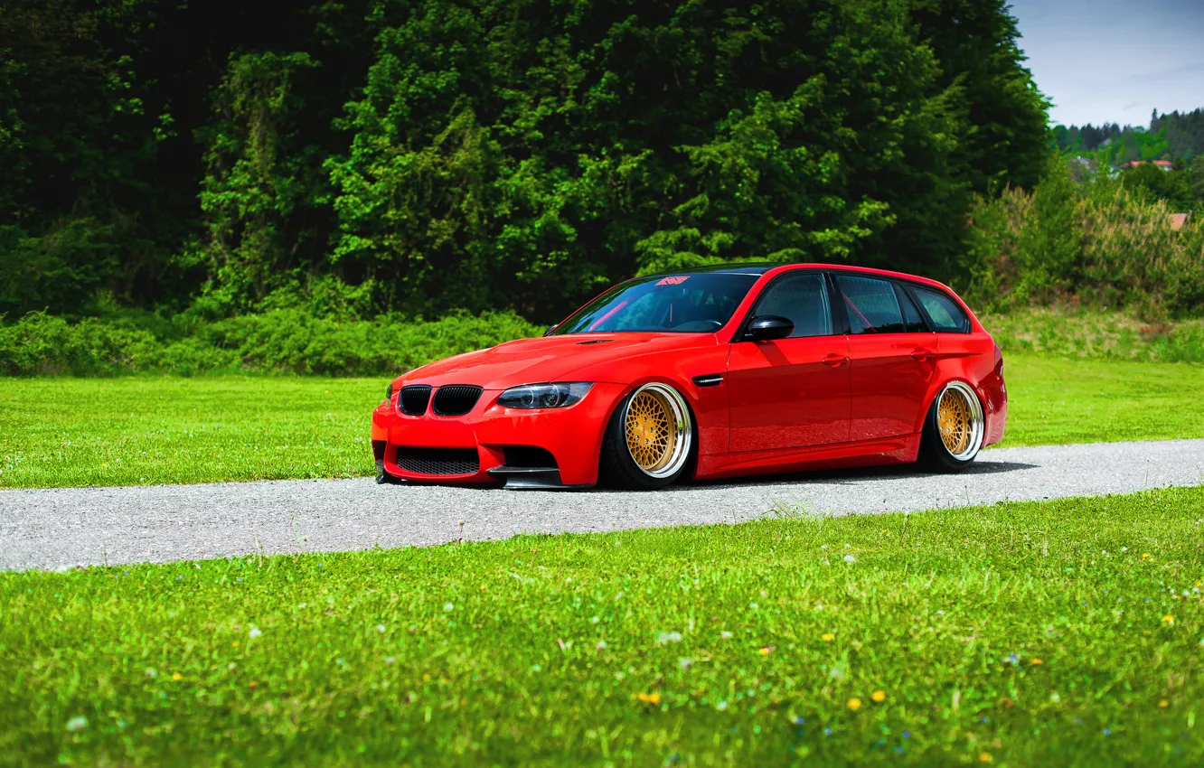 Фото обои BMW, Red, Grass, Green, Color, Stance, Low, E91