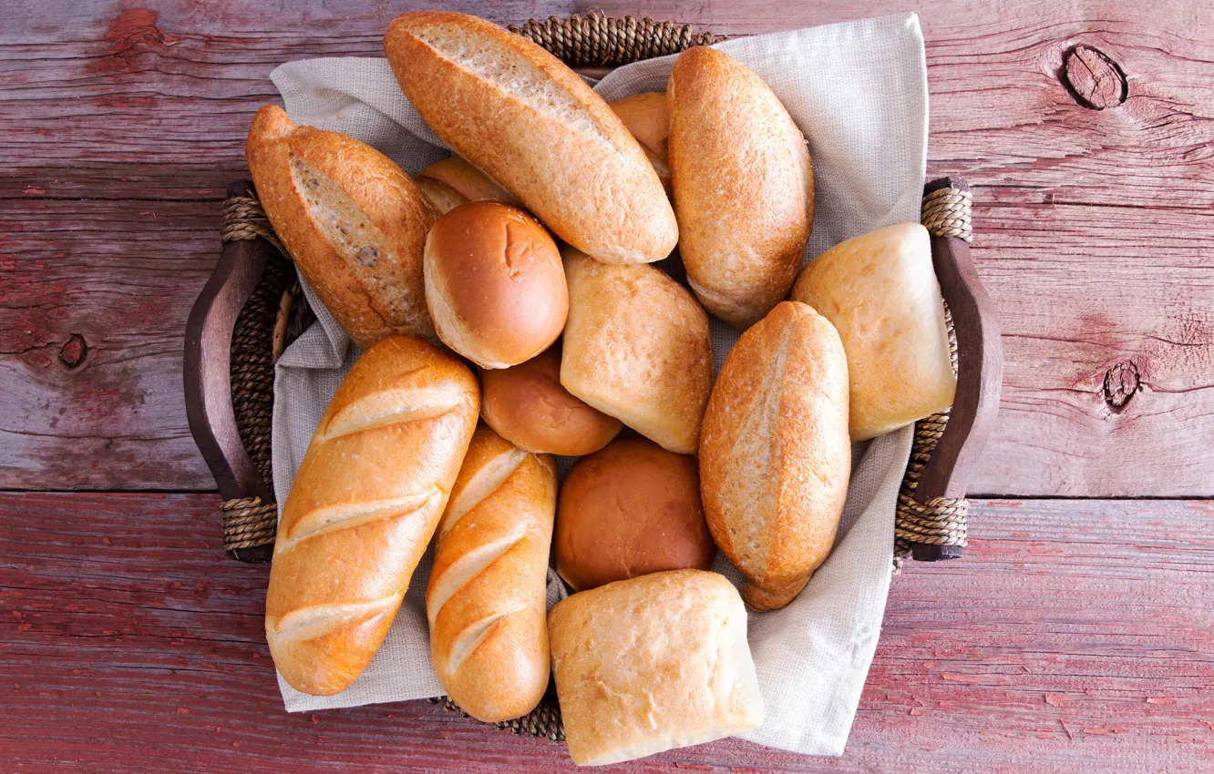 Фото обои стол, фон, доски, хлеб, сдоба, выпечка, булочки