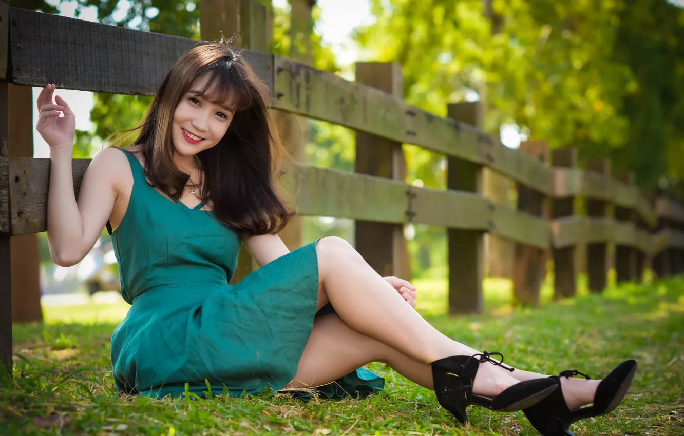 Фото обои девушка, улыбка, азиатка