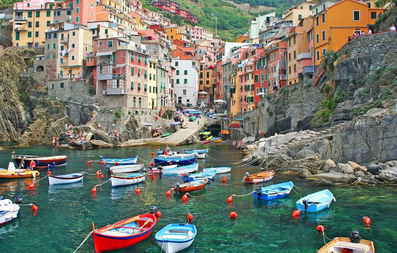 Народы в городах на побережье южной италии. Cinque Terre Италия. Лигурия Чинкве Терре. Чинквитерра Италия.