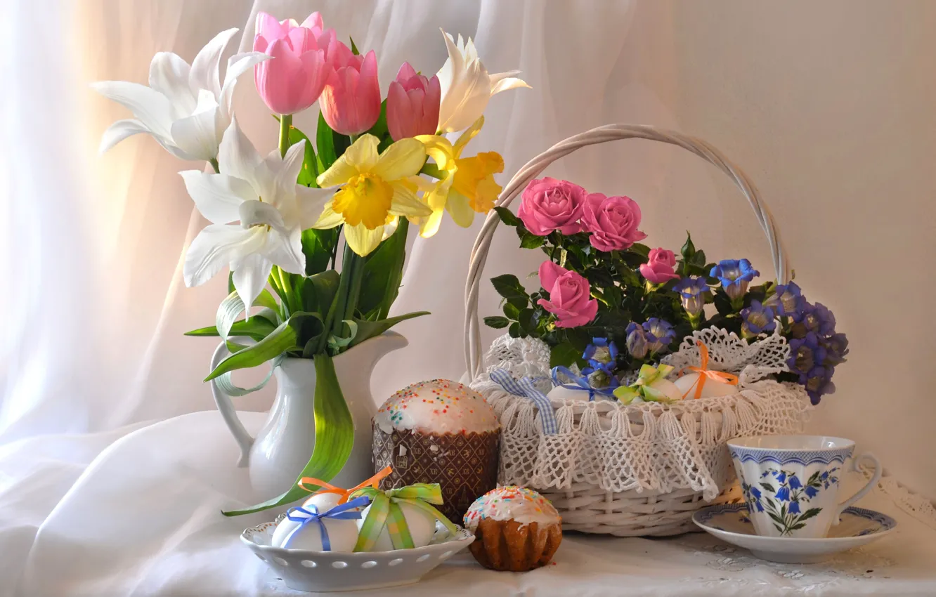 Фото обои цветы, розы, яйца, Пасха, тюльпаны, кулич, нарциссы