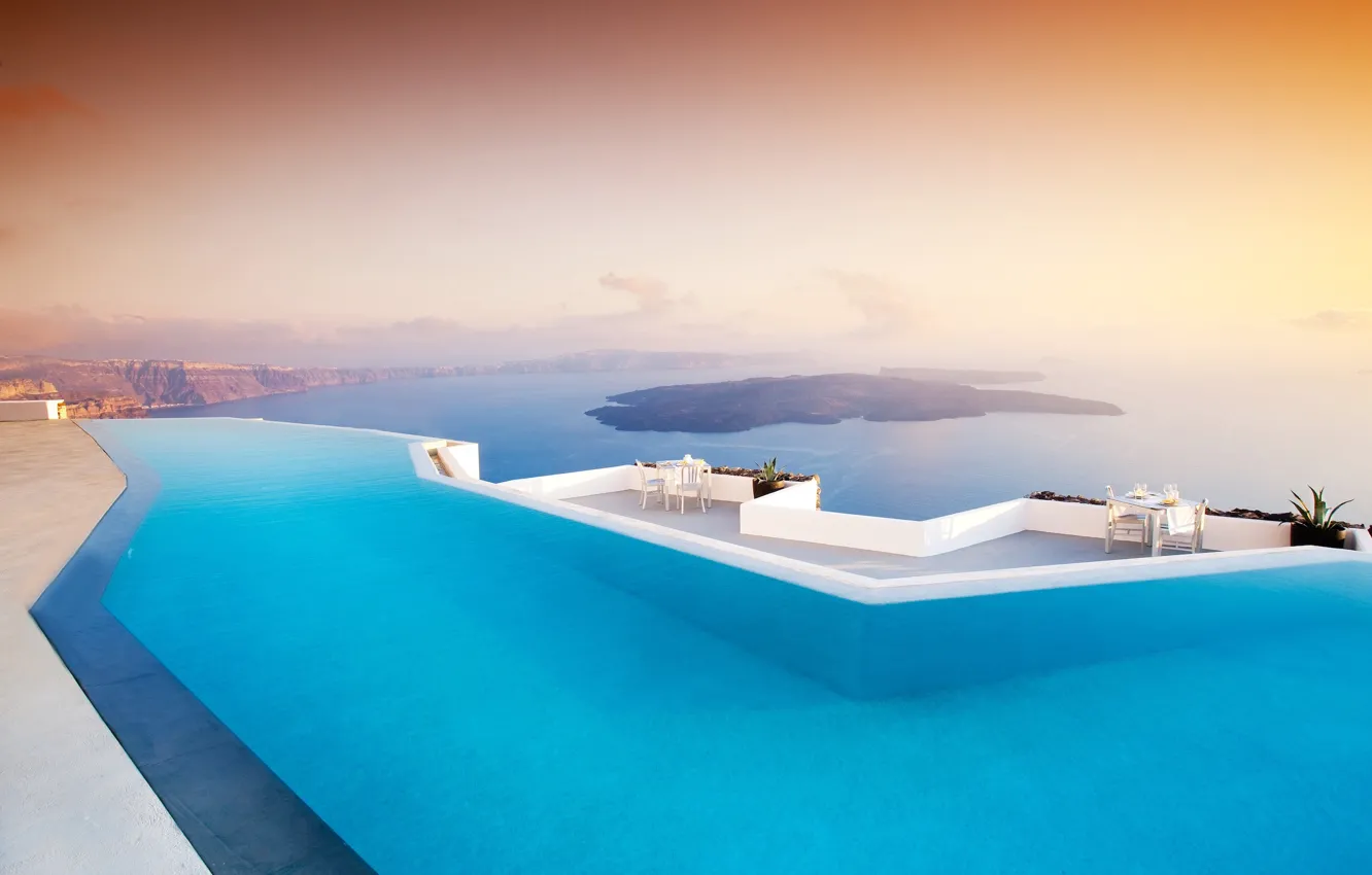 Фото обои море, острова, горы, вечер, бассейн, Санторини, Греция, кресла