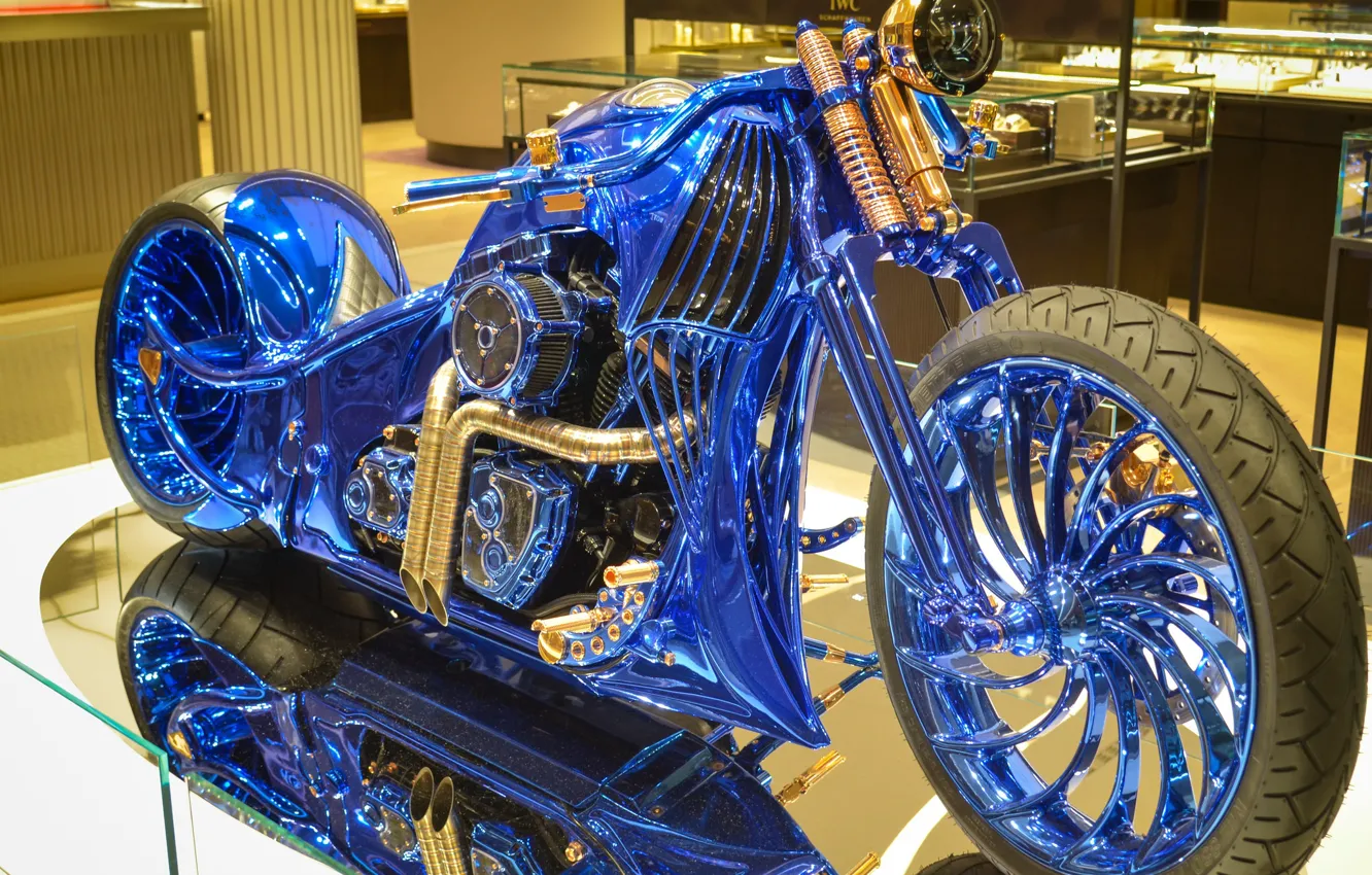 Фото обои Harley-Davidson, чоппер, Bucherer, Harley-Davidson Blue Edition