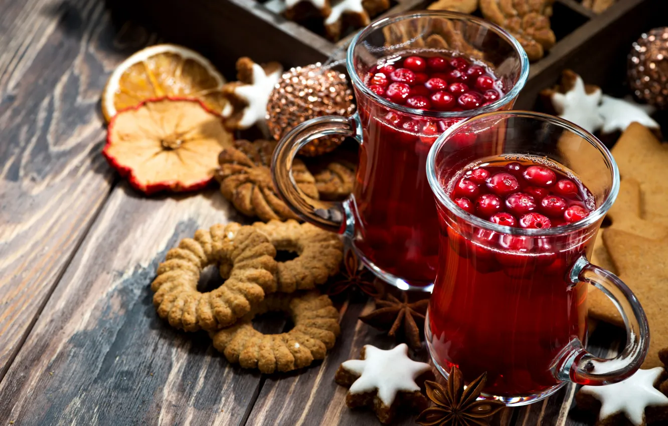 Фото обои праздник, новый год, печенье, напиток, кружки, анис