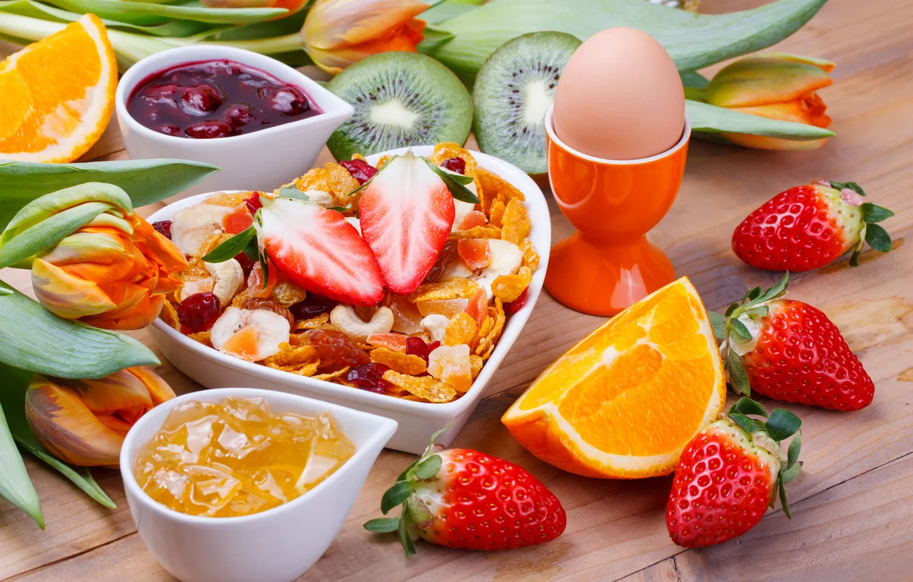 Фото обои яйцо, апельсин, завтрак, киви, клубника, фрукты, джем, orange